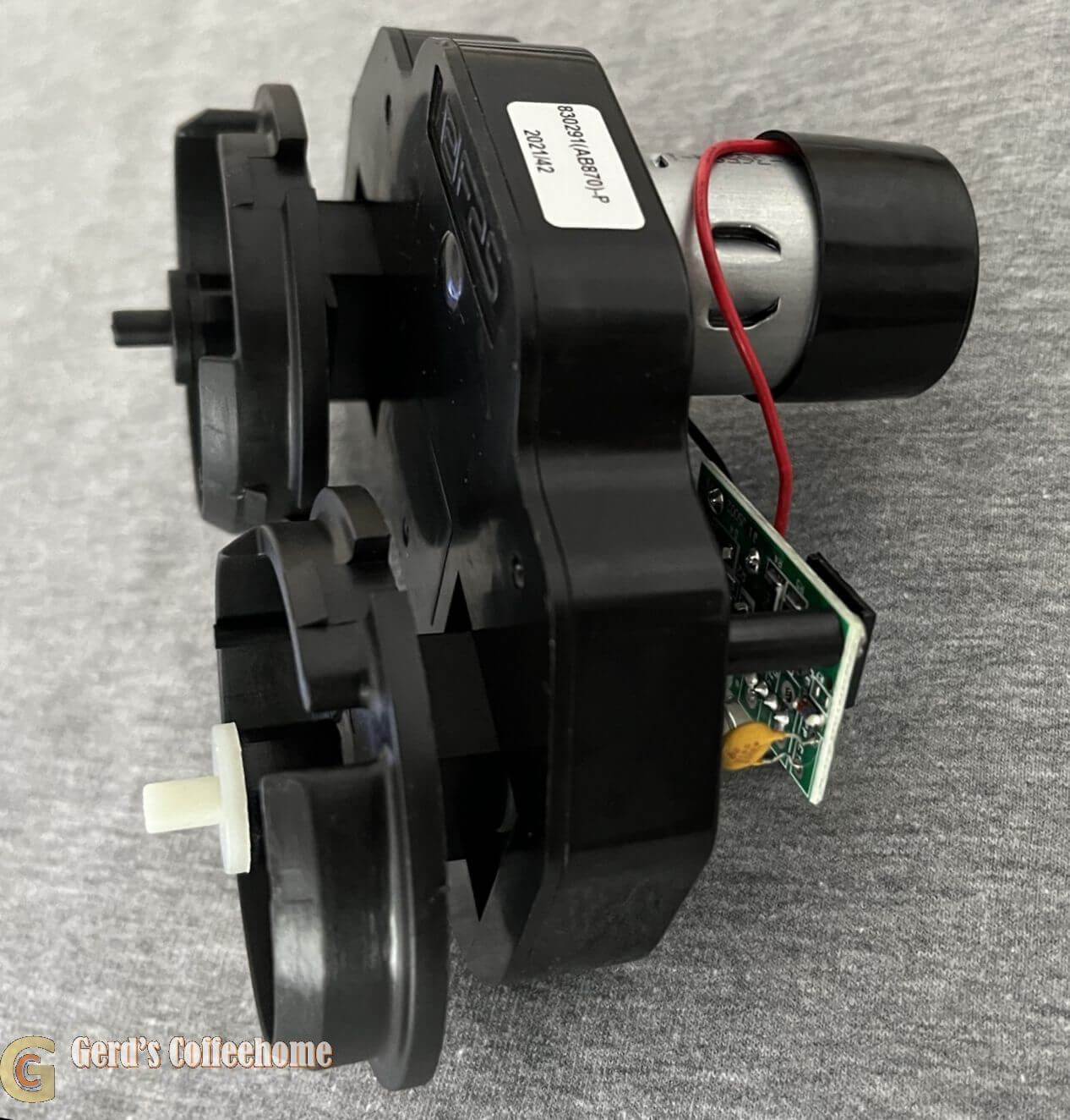 F830291-Saphirh-Doppelmotor-kpl-3 Saphirh Doppelmotor kpl.
