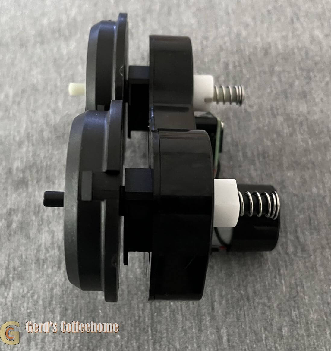 F830291-Saphirh-Doppelmotor-kpl-2